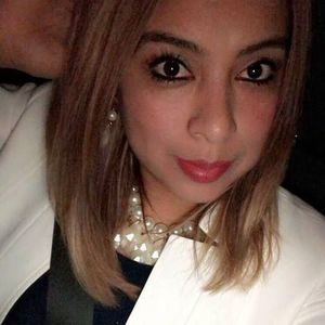 Meet your Posher, Alejandra